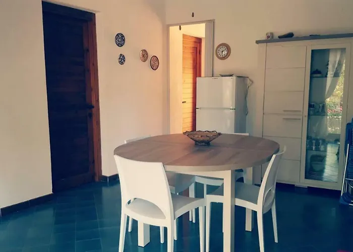 Дом отдыха Pinus Village - Da Nonna Luisa Санта-Маргерита-ди-Пула